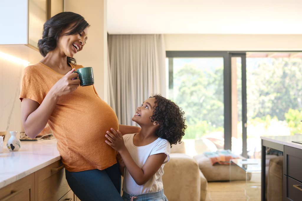 how surrogacy works in rhode island